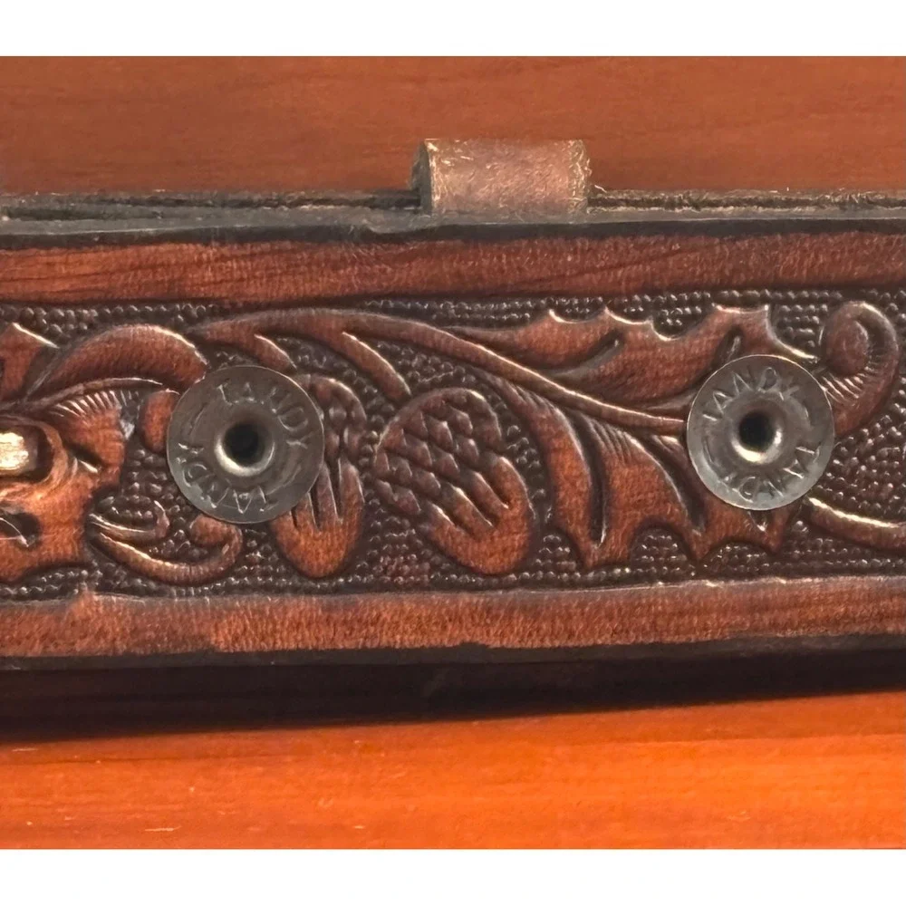 Tandy Leather Mens Brown Tooled Floral Acorn Belt Made in USA Size 40 Western